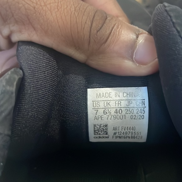 COPY - Yeezy 700 main image 4